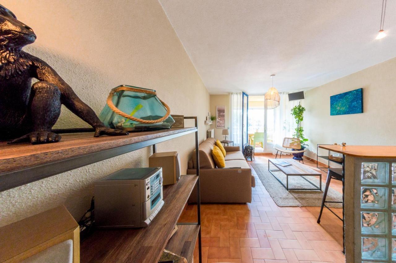 Retromirabeau "Cote Mer" - 29M2 - Lumineux - Terrasse Loggia - Vue Marina - Parking Securise - 2 A 3 Pers - Emplacement Top - Cheques Vacances Connect 格吕桑 外观 照片